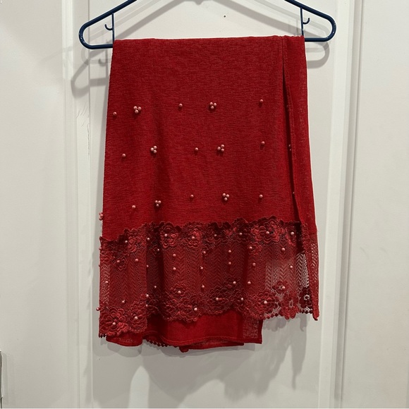 Accessories - Red scarf